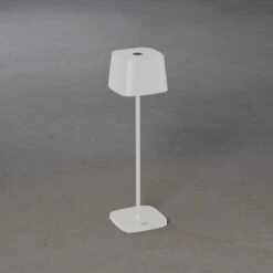 Konstsmide LED-Tischleuchte Capri Weiß 36 Cm X 10 Cm X 10 Cm 15 Konstsmide LED-Tischleuchte Capri Weiß 36 Cm X 10 Cm X 10 Cm -Heimdekoration Angebote 274419 1533 AB 03