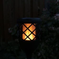 Solar-Laterne Rapanui Mit Erdspieß 2 W 50 Lm 1500 K IP65 Sensor Schwarz 20 Solar-Laterne Rapanui Mit Erdspieß 2 W 50 Lm 1500 K IP65 Sensor Schwarz -Heimdekoration Angebote 693233 11020200 07