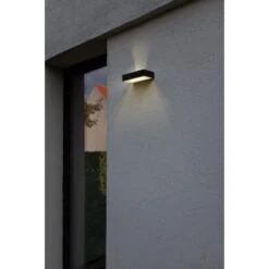 Lutec LED-Solar-Wandleuchte Fadi Connect 800 Lm 4,3 X 18 X 10,5 Cm Schwarz 7 Lutec LED-Solar-Wandleuchte Fadi Connect 800 Lm 4,3 X 18 X 10,5 Cm Schwarz -Heimdekoration Angebote 956156 3746 1a