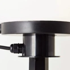 Brilliant LED-Außenspießleuchte Thore Weiß 8 W 61 X 30 X 30 Cm 22 Brilliant LED-Außenspießleuchte Thore Weiß 8 W 61 X 30 X 30 Cm -Heimdekoration Angebote 973460 4731 09